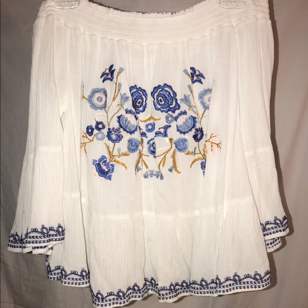 Off the shoulder flowy blouse
